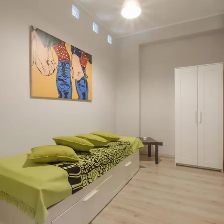 Apartment 2 Bedroom Amazing In